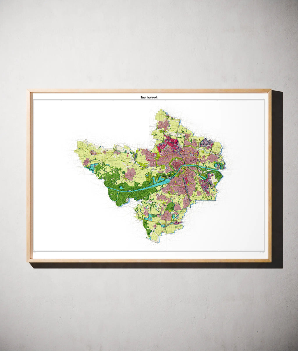 Stadt Ingolstadt Poster als schattierte Reliefkarte, Farbvariante Topographisch, gerahmt an einer Wand #dtk