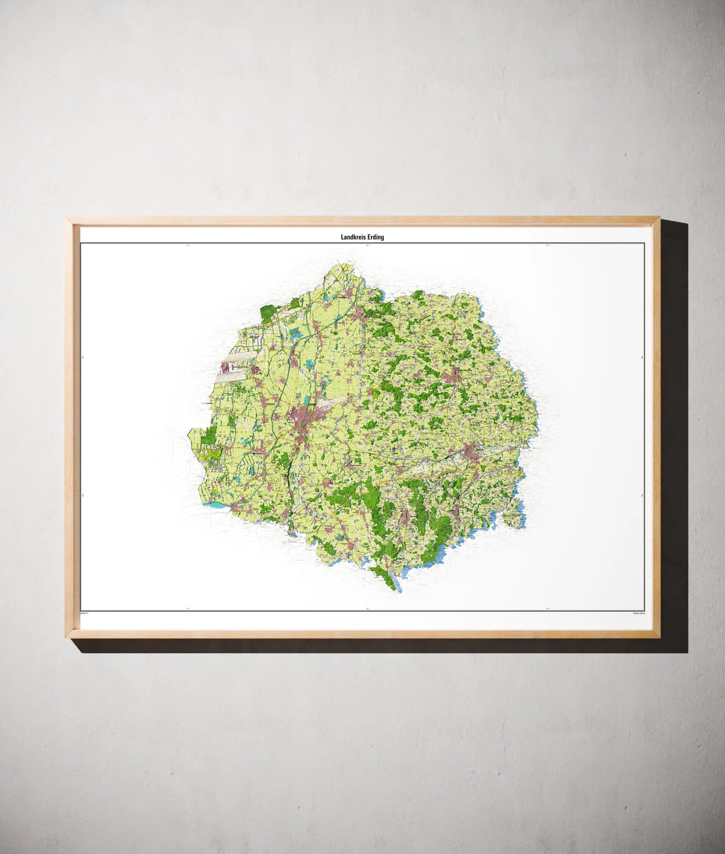Landkreis Erding Poster als schattierte Reliefkarte, Farbvariante Topographisch, gerahmt an einer Wand #dtk