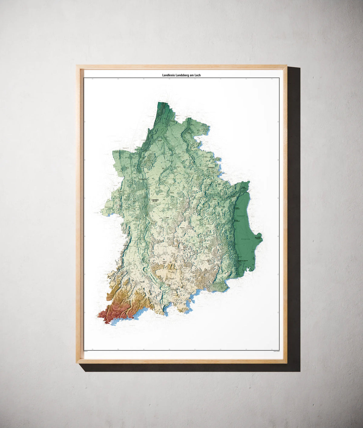 Landkreis Landsberg am Lech Poster als schattierte Reliefkarte, Farbvariante Petrol, gerahmt an einer Wand #c2