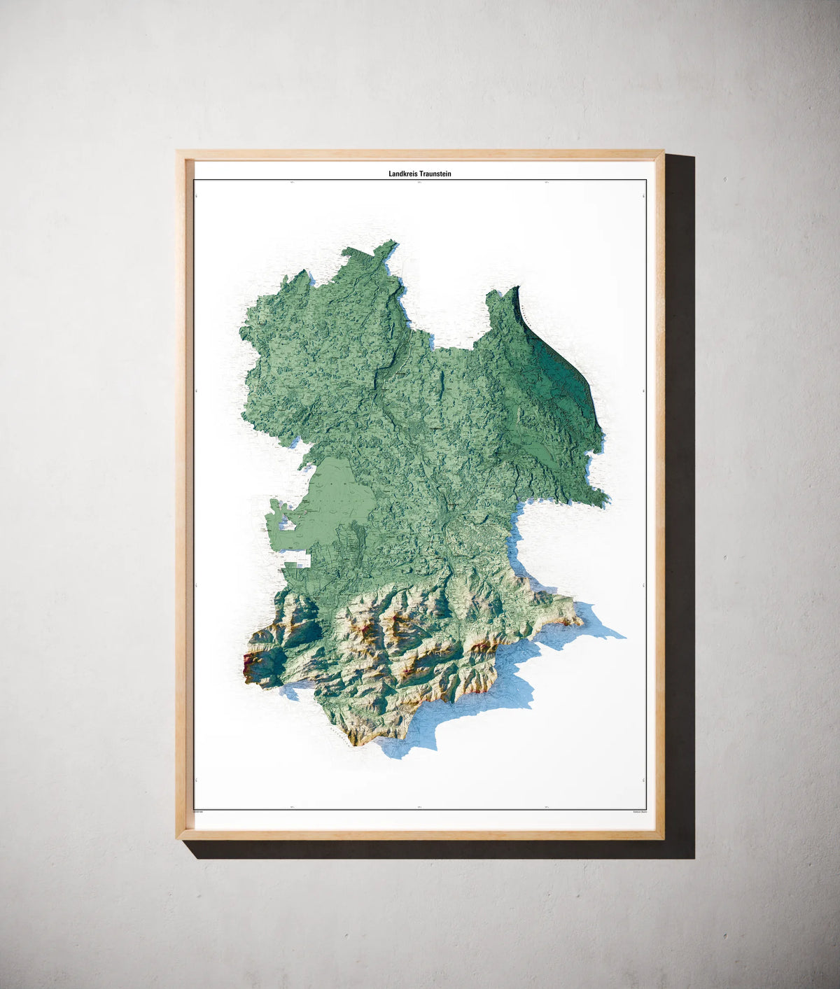 Landkreis Traunstein Poster als schattierte Reliefkarte, Farbvariante Petrol, gerahmt an einer Wand #c2
