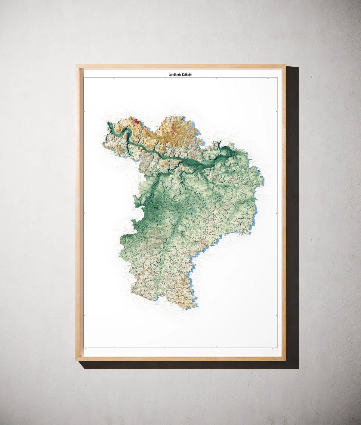 Landkreis Kelheim Poster als schattierte Reliefkarte, Farbvariante Petrol, gerahmt an einer Wand #c2