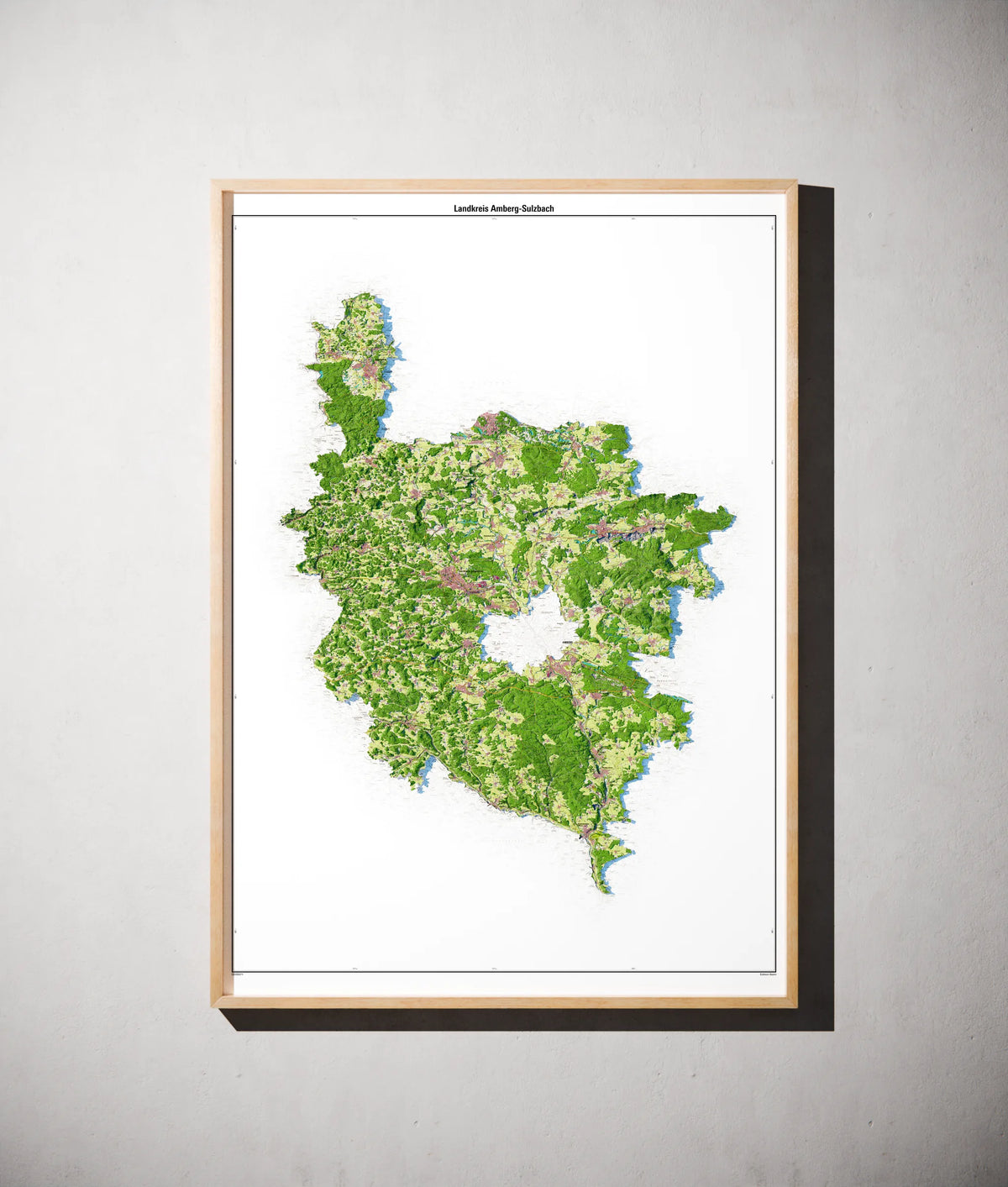 Landkreis Amberg-Sulzbach Poster als schattierte Reliefkarte, Farbvariante Topographisch, gerahmt an einer Wand #dtk