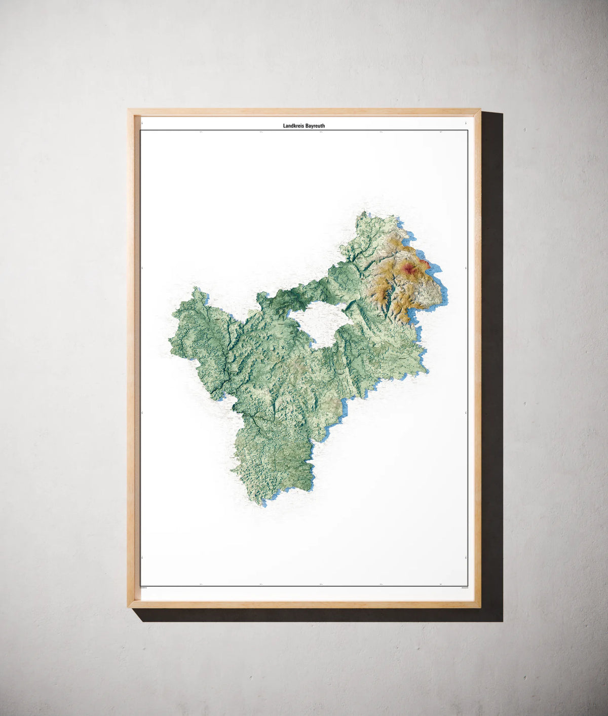 Landkreis Bayreuth Poster als schattierte Reliefkarte, Farbvariante Petrol, gerahmt an einer Wand #c2