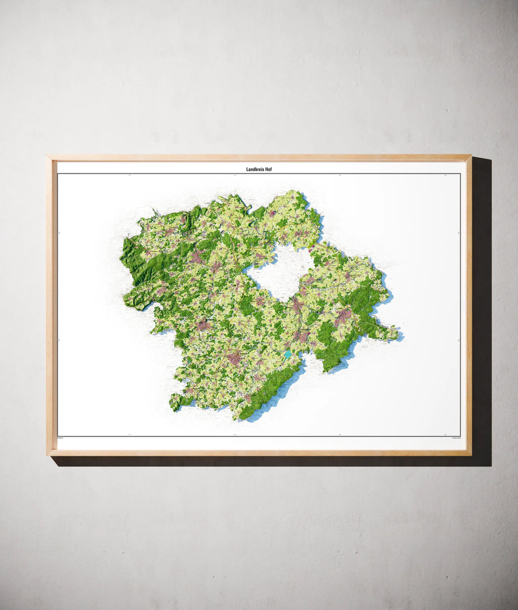 Landkreis Hof Poster als schattierte Reliefkarte, Farbvariante Topographisch, gerahmt an einer Wand #dtk