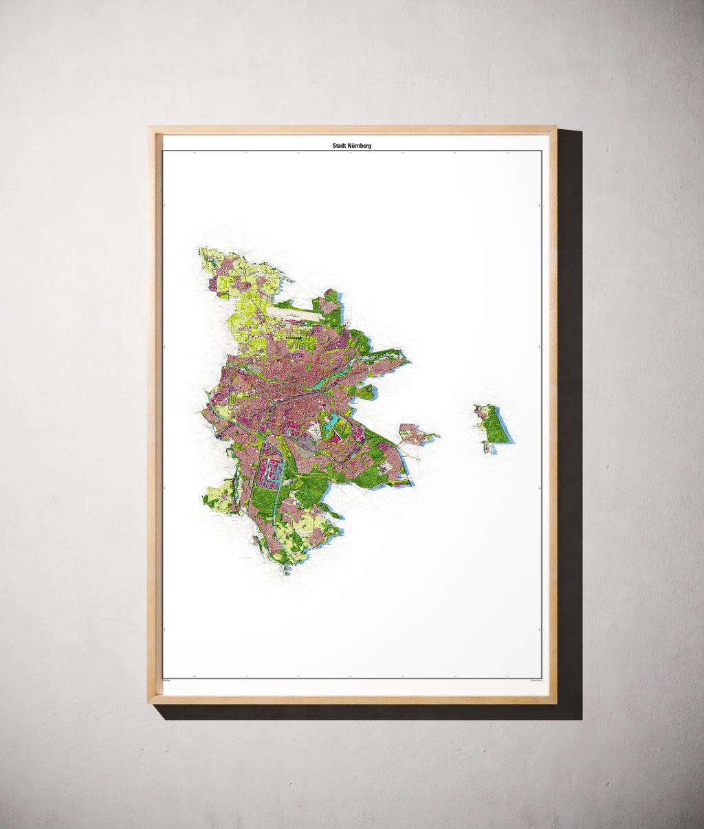 Stadt Nürnberg Poster als schattierte Reliefkarte, Farbvariante Topographisch, gerahmt an einer Wand #dtk