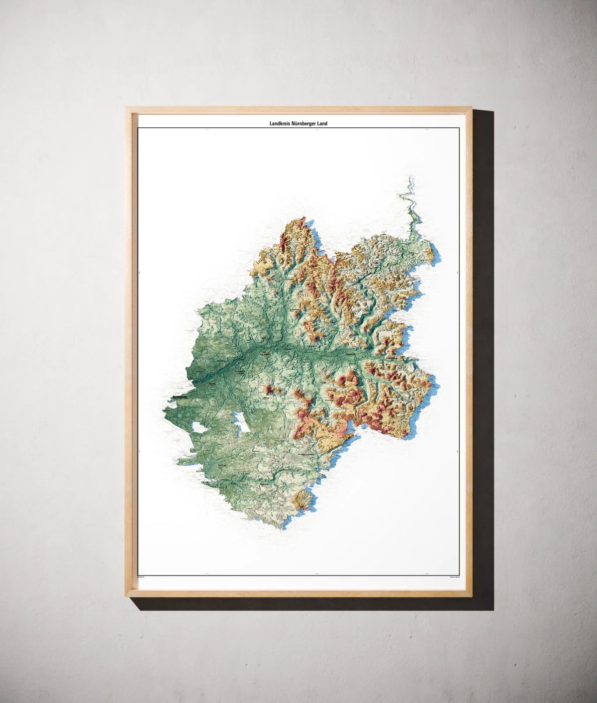 Landkreis Nürnberger Land Poster als schattierte Reliefkarte, Farbvariante Petrol, gerahmt an einer Wand #c2