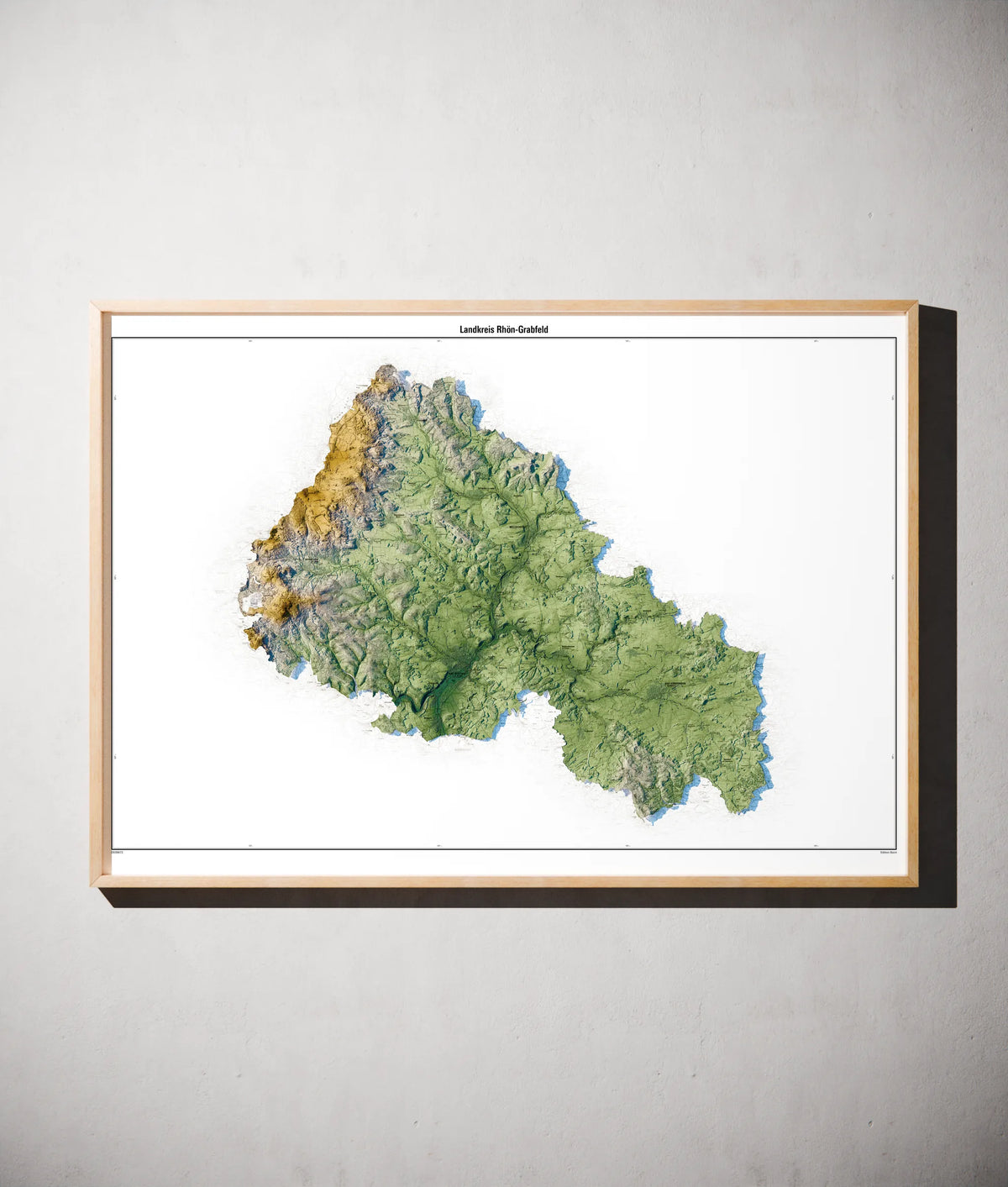 Landkreis Rhön-Grabfeld Poster als schattierte Reliefkarte, Farbvariante Salbei, gerahmt an einer Wand #c1